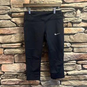 Nike Dri-Fit Capri Leggings